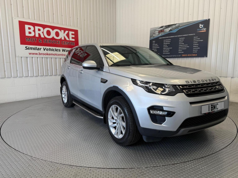 2016 Land Rover Discovery Sport 2.0 Td4 Se Tech 4WD Euro 6 (s/s) 5dr in Silver — image 1