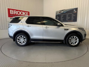 2016 Land Rover Discovery Sport 2.0 Td4 Se Tech 4WD Euro 6 (s/s) 5dr in Silver — image 6