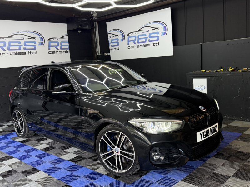 2018 BMW 1 Series 1.5 118i M Sport Shadow Edition 5-Door in Black — image 1