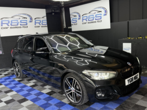 2018 BMW 1 Series 1.5 118i M Sport Shadow Edition 5-Door in Black — image 2