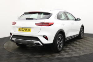 2022 Kia Xceed 1.0 T-Gdi 2 SUV 5dr Petrol Manual Euro 6 (s/s) (118 Bhp) in White — image 5