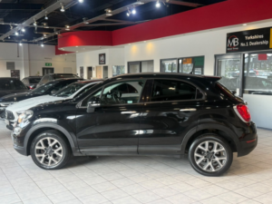 2015 Fiat 500x 1.6 500x Off-Road Look 1.6 Multijet Ii 120hp Cross in Black — image 6