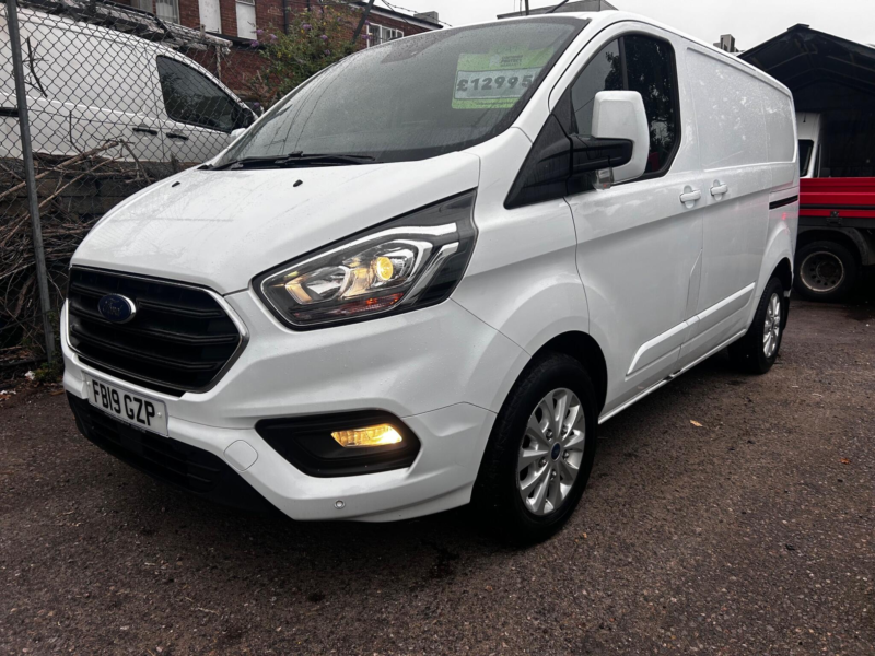 2019 Ford Transit Custom 2.0 300 Ecoblue Limited L1 H1 Euro 6 (s/s) 5dr in White — image 1