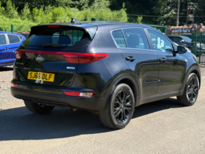 2016 Kia Sportage 1.7 Crdi 1 SUV 5dr Diesel Manual Euro 6 (s/s) (114 Bhp) in Black — image 5