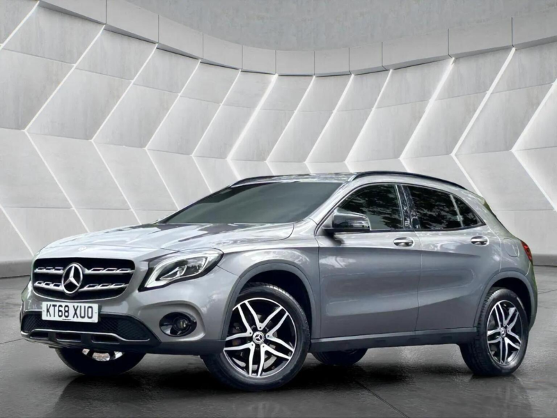 2019 Mercedes-Benz Gla 1.6 Gla180 Urban Edition 7g-Dct Euro 6 (s/s) 5dr in Grey — image 1