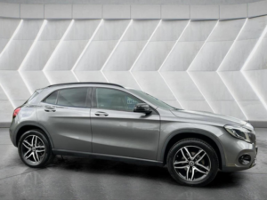 2019 Mercedes-Benz Gla 1.6 Gla180 Urban Edition 7g-Dct Euro 6 (s/s) 5dr in Grey — image 4