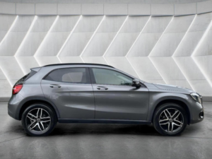 2019 Mercedes-Benz Gla 1.6 Gla180 Urban Edition 7g-Dct Euro 6 (s/s) 5dr in Grey — image 5