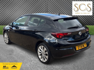 2018 Vauxhall Astra 1.4 I Tech Line Nav in Black — image 5