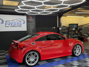2013 Audi Tt 2.0 Tdi S Line in Red — image 4