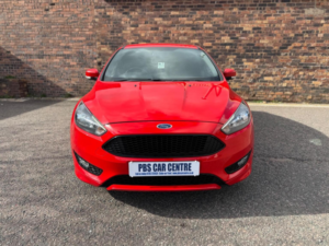 2018 Ford Focus 1.0t Ecoboost St-Line Euro 6 (s/s) 5dr in Red — image 5