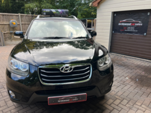 2010 Hyundai Santa Fe 2.2 Crdi Premium Auto 4x4 7 Seater in Black — image 2