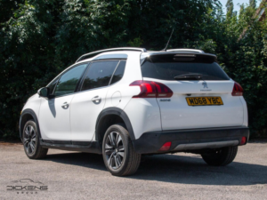 2018 Peugeot 2008 1.2 Puretech Allure Premium Euro 6 (s/s) 5dr in White — image 5