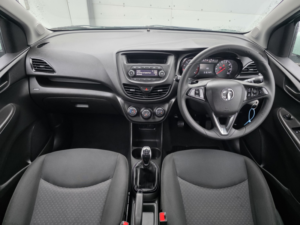 2016 Vauxhall Viva 1.0 I Se in Green — image 2