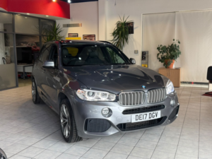 2017 BMW X5 2.0 X5 Xdrive40e M Sport in Grey — image 2