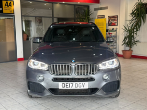 2017 BMW X5 2.0 X5 Xdrive40e M Sport in Grey — image 4