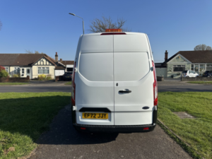 2022 Ford Transit Custom 2.0 Transit Custom Leader Van 320 L2 2.0l Ecoblue 130ps Fwd 6 Speed Manual in White — image 5