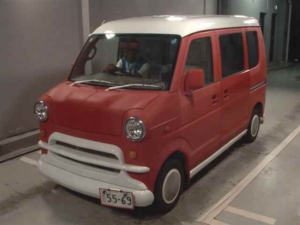 2012 Suzuki Every Wagon Modified In Japan in Red — image 2