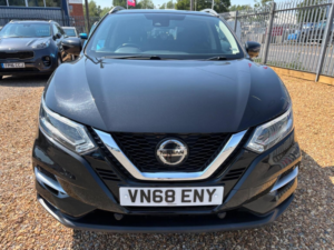 2018 Nissan Qashqai 1.5 Dci Tekna Euro 6 (s/s) 5dr in Black — image 2