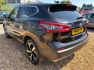 2018 Nissan Qashqai 1.5 Dci Tekna Euro 6 (s/s) 5dr in Black — image 5