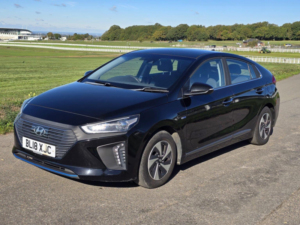 2018 Hyundai Ioniq 1.6 H-Gdi Premium Dct Euro 6 (s/s) 5dr in Black — image 2