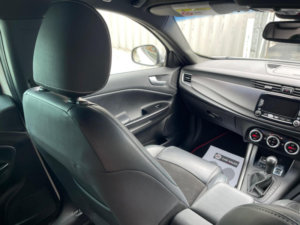 2014 Alfa Romeo Giulietta 2.0 Jtdm-2 Sportiva Nav Tct Euro 5 (s/s) 5dr in White — image 3