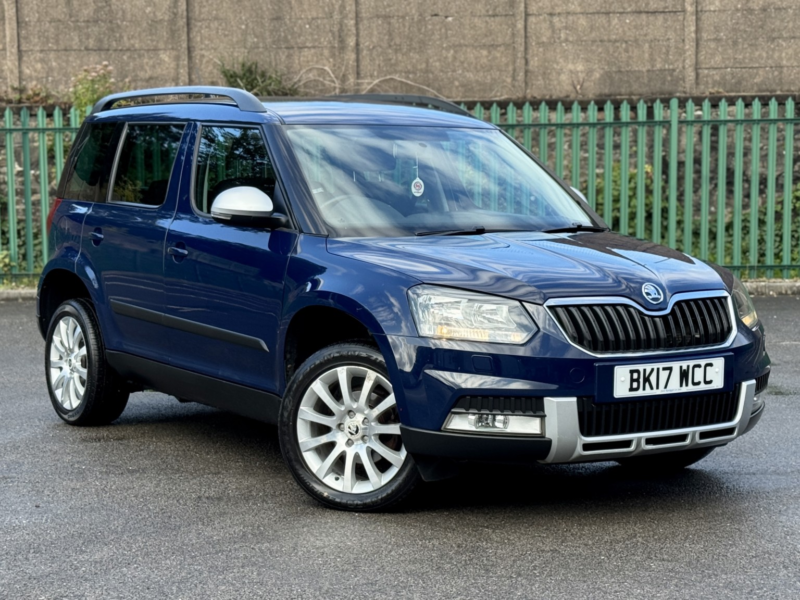2017 Skoda Yeti 2.0 Tdi Se 4x4 in Blue — image 1