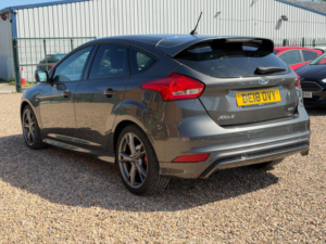 2018 Ford Focus 1.0t Ecoboost St-Line X Euro 6 (s/s) 5dr in Grey — image 4