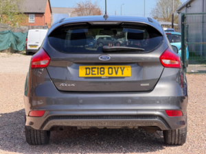 2018 Ford Focus 1.0t Ecoboost St-Line X Euro 6 (s/s) 5dr in Grey — image 6