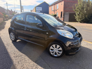 2009 Citroen C1 1.0i Vtr Euro 4 5dr in Black — image 2