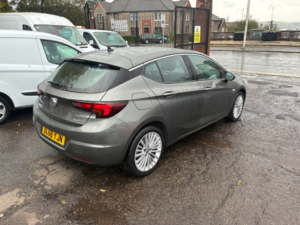 2018 Vauxhall Astra 1.0i Turbo Ecotec Elite Nav Hatchback 5dr Petrol Manual Euro 6 (s/s) (105 Ps) in Grey — image 3
