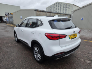 2021 MG MG Hs 1.5 T-Gdi Exclusive Euro 6 (s/s) 5dr in White — image 4