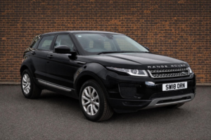 2018 Land Rover Range Rover Evoque 2.0 Ed4 Se Fwd Euro 6 (s/s) 5dr in Black — image 2