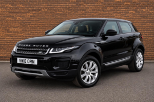 2018 Land Rover Range Rover Evoque 2.0 Ed4 Se Fwd Euro 6 (s/s) 5dr in Black — image 3