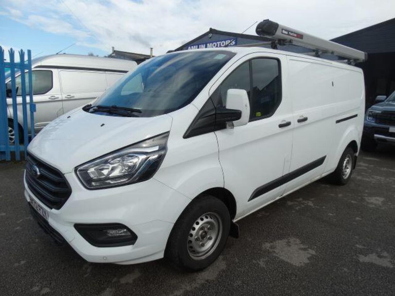 2022 Ford Transit Custom 2.0 300 Ecoblue Trend L2 H1 Euro 6 5dr in White — image 1