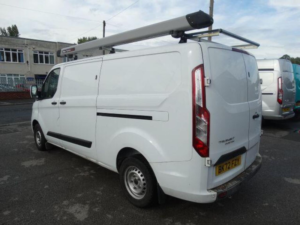 2022 Ford Transit Custom 2.0 300 Ecoblue Trend L2 H1 Euro 6 5dr in White — image 4
