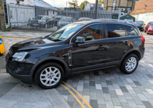 2012 Vauxhall Antara 2.2 Cdti Exclusiv in Black — image 6