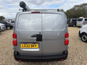 2022 Citroen Dispatch 1.5 Dispatch Enterprise Pro M Bluehdi 100 S&s 6-Speed Manual 1000 in Grey — image 4