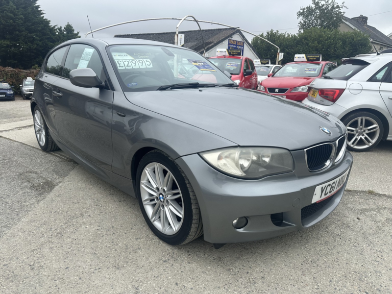 2011 BMW 1 Series 2.0 116i M Sport 3 Door in Grey — image 1