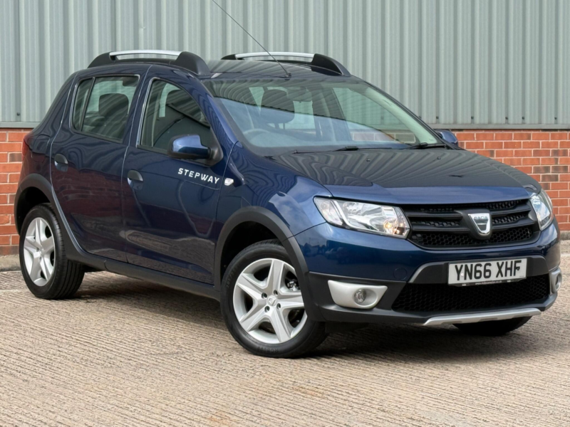 2016 Dacia Sandero Stepway 1.5 Dci Ambiance Euro 6 (s/s) 5dr in Blue — image 1