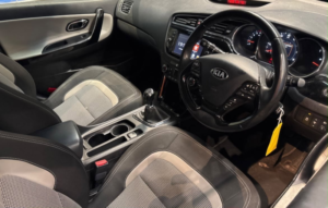 2017 Kia Ceed 1.6 Crdi 3 Sportswagon 5dr Diesel Manual Euro 6 (s/s) (134 Bhp) in White — image 4