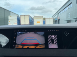 2022 Ds Automobiles Ds 4 1.6 E-Tense 12.4kwh Performance Line Eat8 Euro 6 (s/s) 5dr in Black — image 2
