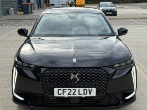 2022 Ds Automobiles Ds 4 1.6 E-Tense 12.4kwh Performance Line Eat8 Euro 6 (s/s) 5dr in Black — image 4
