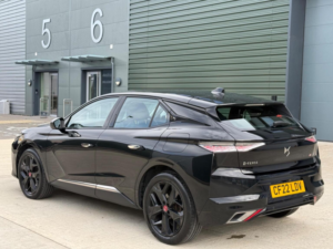 2022 Ds Automobiles Ds 4 1.6 E-Tense 12.4kwh Performance Line Eat8 Euro 6 (s/s) 5dr in Black — image 6