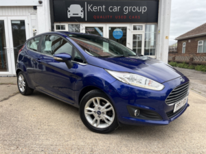 2017 Ford Fiesta 1.3 Zetec in Blue — image 4