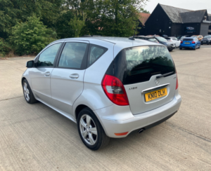 2010 Mercedes-Benz A Class 2.0 A180 Cdi Avantgarde Se in Silver — image 3