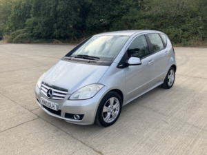 2010 Mercedes-Benz A Class 2.0 A180 Cdi Avantgarde Se in Silver — image 5