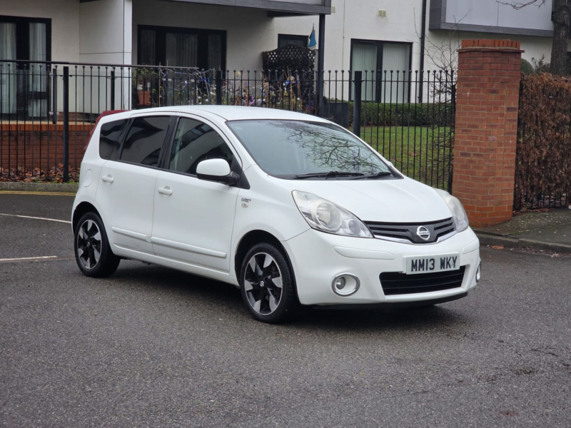 2013 Nissan Note 1.4 16v N-Tec+ Hatchback 5dr Petrol Manual Euro 5 (88 Ps) in White — image 1