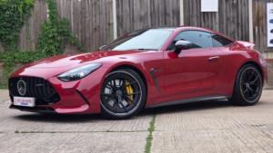 2025 Mercedes-Benz Amg Gt 4.0 63 V8 Biturbo (premium Plus) Spds Mct 4matic+ Euro 6 (s/s) 2dr in Red — image 2