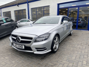 2013 Mercedes-Benz Cls 3.0 Cls 350 Cdi Amg Blueefficiency Sport Auto 5dr in Silver — image 2