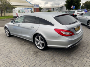 2013 Mercedes-Benz Cls 3.0 Cls 350 Cdi Amg Blueefficiency Sport Auto 5dr in Silver — image 6